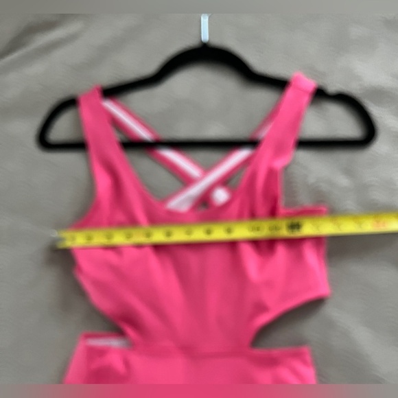 🆕 Free People Movement Back It Up onesie in pink size small - Picture 14 of 15